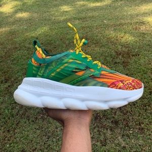 Versace Chain reaction